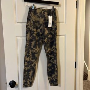 Varley Let’s Go with pocket 25 inch